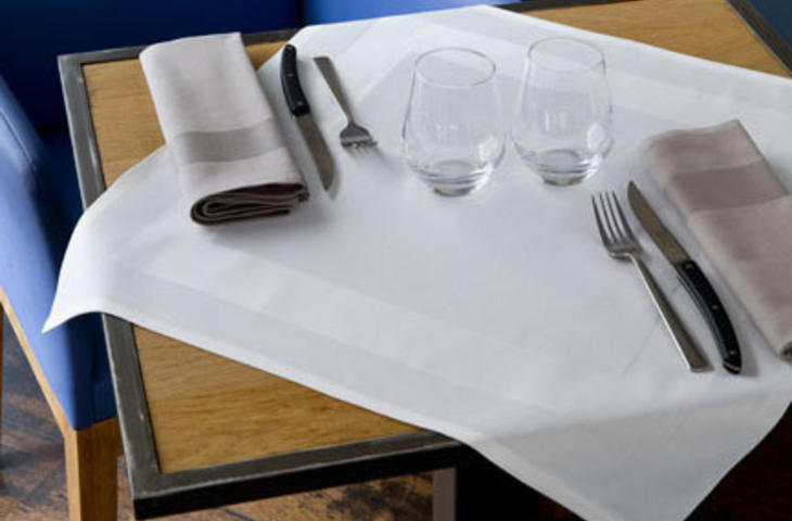 serviette satin