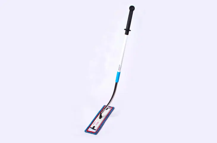 mop