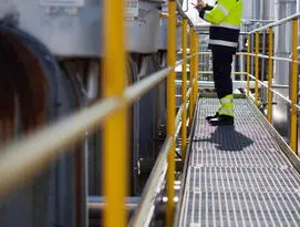 chemicky odolné a multinormní oděvy_kalhoty